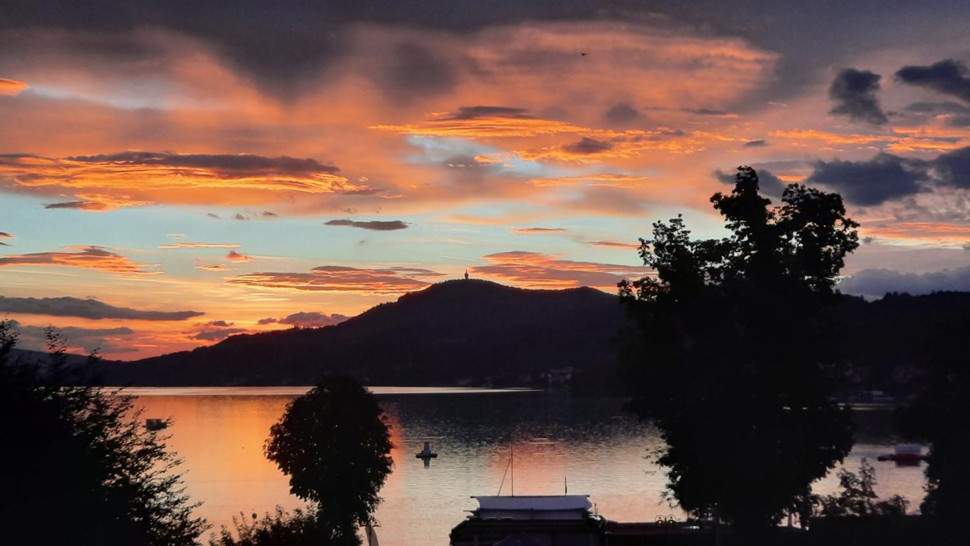 Haus Der Geschenke - Carinthia Apartman Velden am Wörthersee Kültér fotó