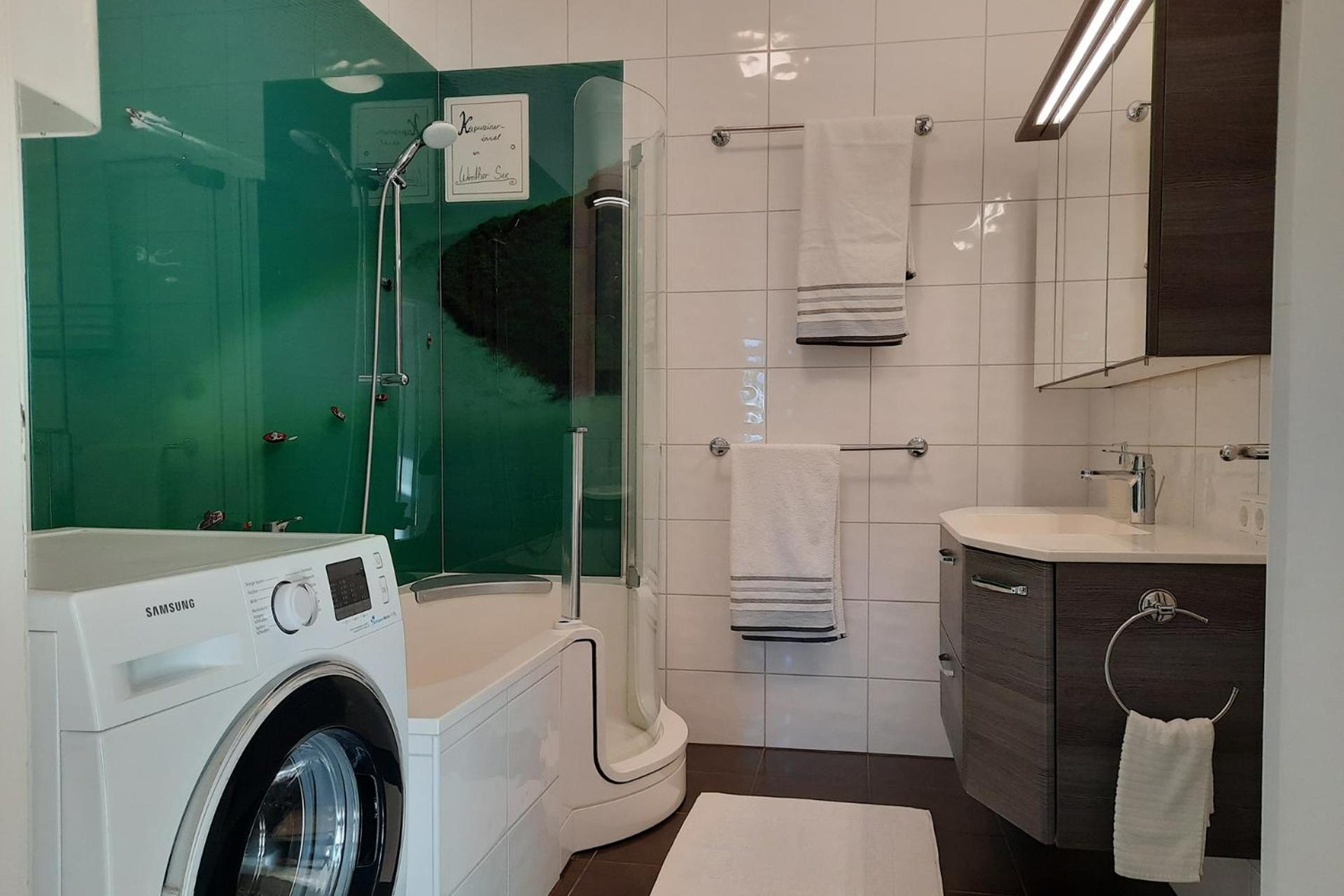 Haus Der Geschenke - Carinthia Apartman Velden am Wörthersee Kültér fotó