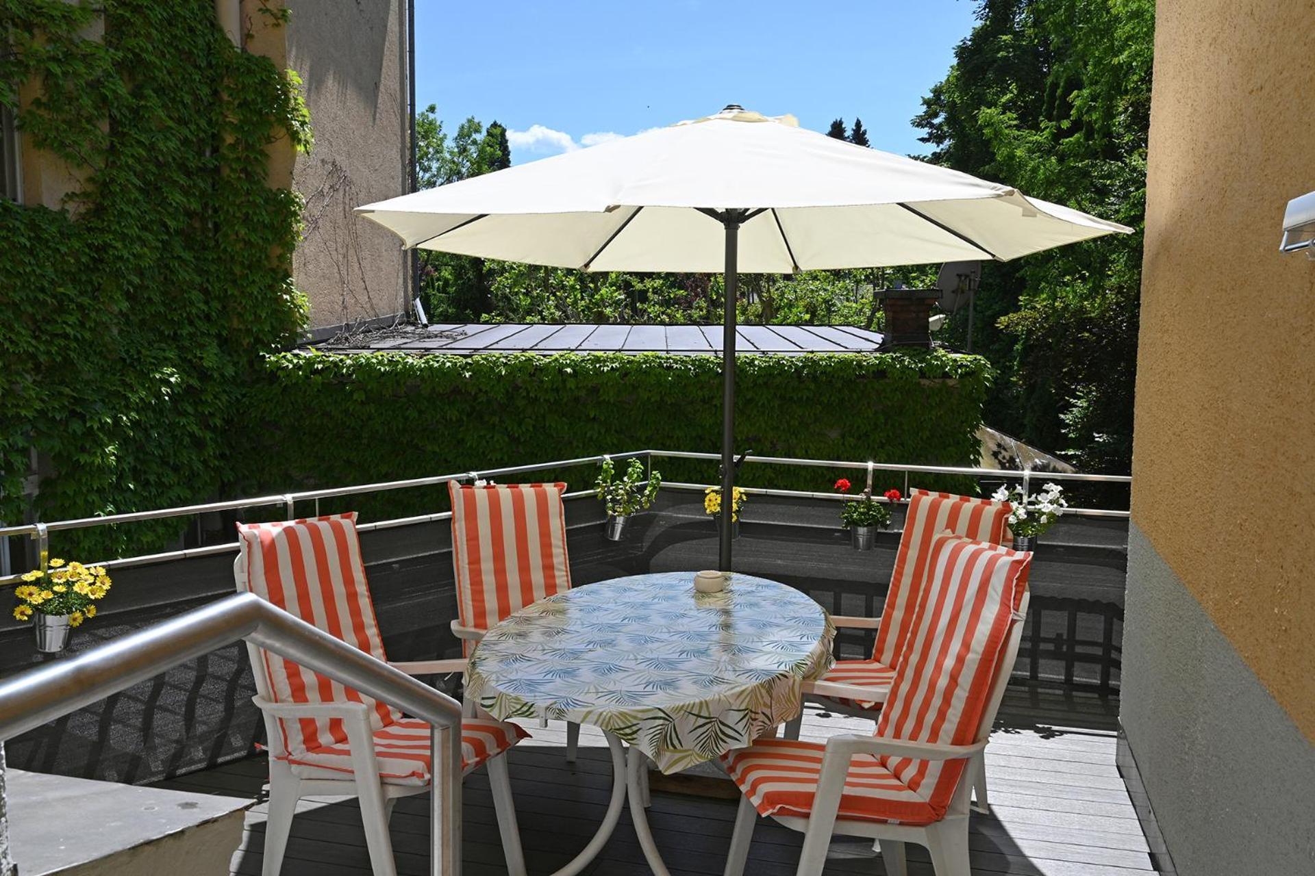 Haus Der Geschenke - Carinthia Apartman Velden am Wörthersee Kültér fotó